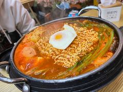 部队锅-鱼籽村秘制拌饭(崇文门店)