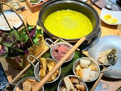 -一朵菌·野生菌探索家火锅(南亚店)