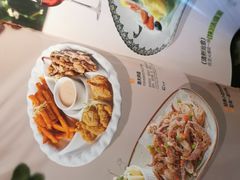 -半秋山西餐厅(宜昌大洋店)