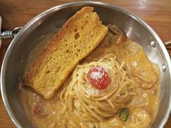 -I HOLIC艾豪丽披萨(KKone店)