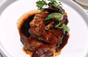 Tonglu Braised Duck