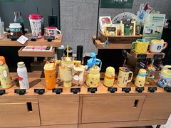 -星巴克臻选(盐城金鹰聚龙湖店)