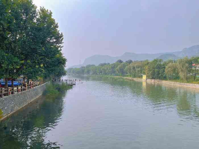 大门牙风景区-"济南市区开车过去不远,就是路上太堵.到那.