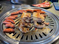 -哈哈碳都·牛肋条无限自助烤肉(台江万达店)