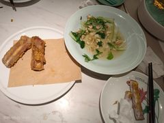 -荷花亭·湖北融合菜(中商广场店)