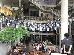 -ROAST coffee & eatery