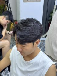 -藤野造型专业烫染接发