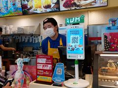 -DQ·蛋糕·冰淇淋(大宁国际商业广场店)