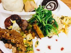 巧克力蛋糕卷-素满香·食养自助(天一广场店)