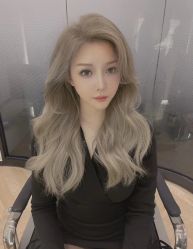 -东方美妍小鹏造型