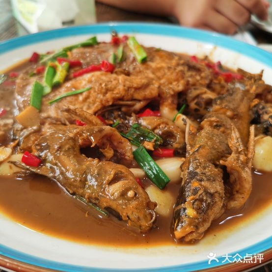 矮子腊味烧菜馆(昌南客运站店)