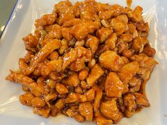 -金牌餐厅·天津菜·八珍豆腐·老爆三(瓷房子店)