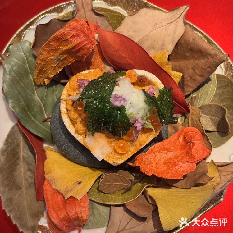 武汉果然大城市和chiikawa娃娃过圣诞