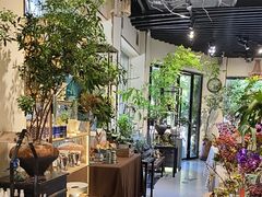 -弗劳尔花艺坊(龙涛店)