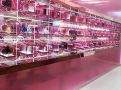 -王府井百货熙地港店