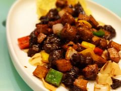 菌菇牛肉粒-泓历皇朝酒店(东亭店)