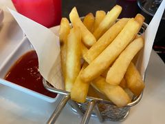 -WOLFGANG PUCK KITCHEN & BAR(迪士尼小镇店)