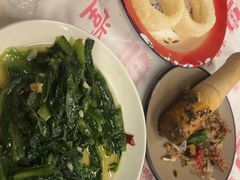 -堂瓦里·33年传统赣菜(第一街区店)