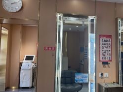 -一東造型烫发染发