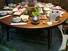 -年巴羊肉铺老铜锅(梅江店)