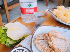 -毛辣果·贵州红酸汤牛肉火锅(西单店)