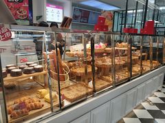 面包甜点陈列柜-味多美(亭枫公路店)