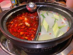 -串门邻居串串火锅(云南南路店)