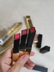 -YVESSAINTLAURENT