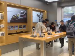 -DJI大疆(深圳华强北曼哈授权体验店)