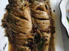 红烧黄花鱼-宾朋海鲜特色美食餐厅·纯手工鲅鱼水饺(兴海路店)