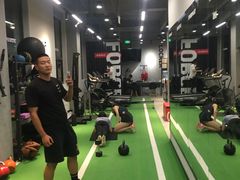 -汗水空间私教健身连锁(SM广场店)