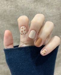 -心窑Shero's 美甲美睫美妆沙龙