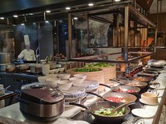 自助取餐区-都会尚膳·海鲜自助餐厅(重庆万豪酒店)