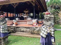 -乌鲁瓦图寺