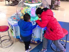 -爱玩嘉年华(龙湖曲江天街店)