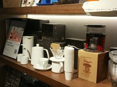 -Punchline Coffee&Roaster(同济大学店)