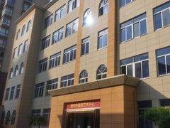 -南昌现代外国语学校