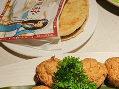 -一叶一世界•素食餐厅(环球中心店)
