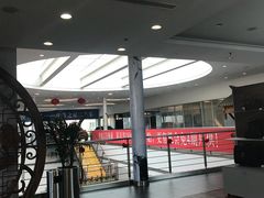 -成都中升之星奔驰4S店