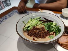 -东方饺子王(工农大路店)