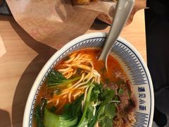 -遇见小面(东方宝泰店)