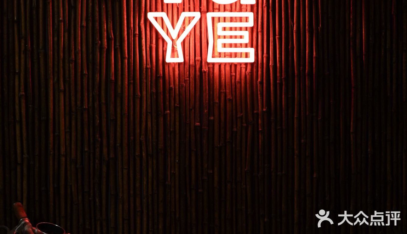 「一整个夏天的Fling」