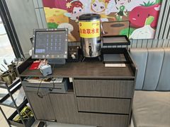-必胜客(银盆路店)