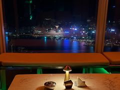 -OZONE 顶楼酒吧(香港丽思卡尔顿酒店)