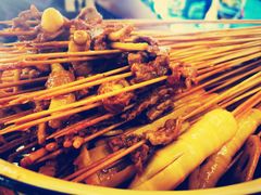 -拈签一笑黄牛肉辣卤串串