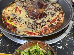 -重庆故事姊妹老火锅(财经学院店)