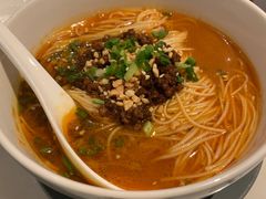 -港丽餐厅(高德置地店)