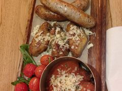 -城市大道红炉披萨烘焙坊