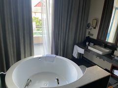-三亚亚龙湾希尔顿酒店