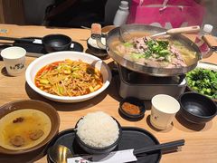 -川堂风·跷脚牛肉·乐山爆炒(宝山日月光店)